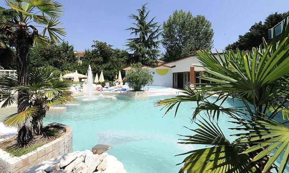 Hotel Terme Patria Abano Terme Exterior foto