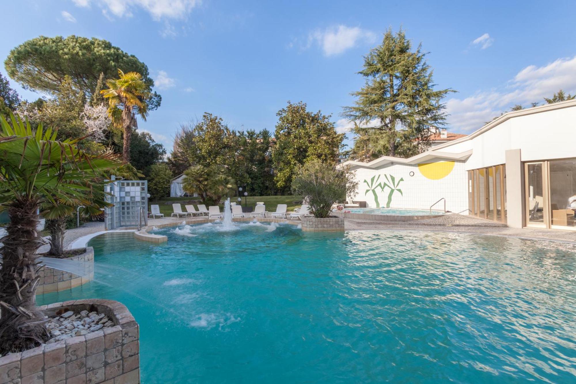 Hotel Terme Patria Abano Terme Exterior foto