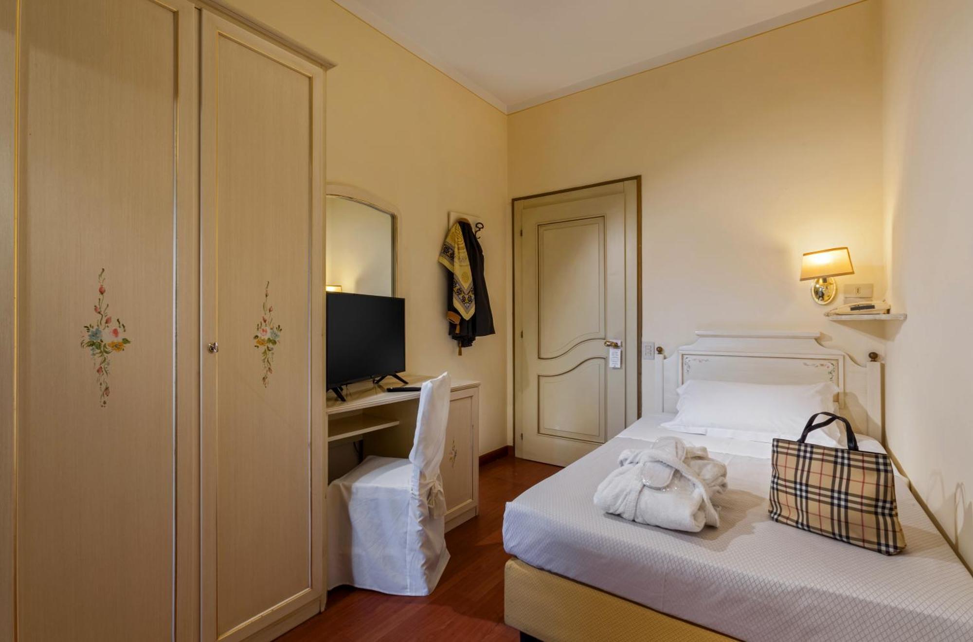 Hotel Terme Patria Abano Terme Exterior foto