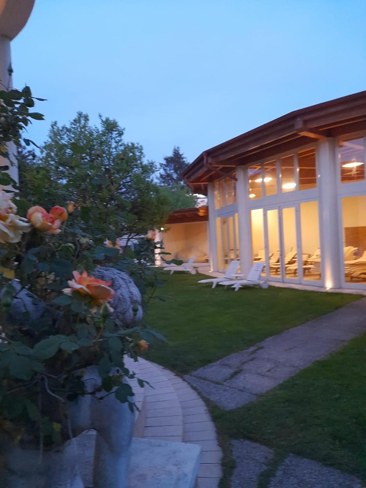 Hotel Terme Patria Abano Terme Exterior foto